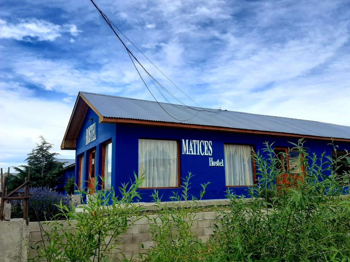 Matices Hostel Terminal El Calafate Exterior foto